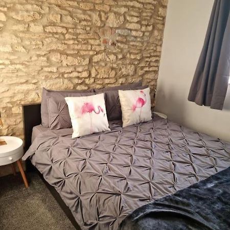 Flamingos Nest Oxford Countryside Apartment Oxford - Bicester Village - Blenheim Palace - Wifi- Free Parking Exterior photo